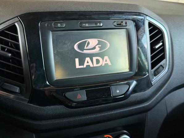 Lada (ВАЗ) XRAY I с пробегом 2016 года, цена 748 000 рублей, 133500 км, хэтчбек, Автокод Объявления