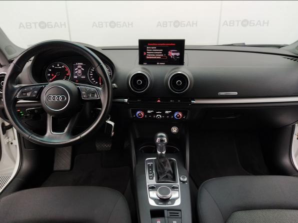 Audi A3 III (8V) Рестайлинг с пробегом 2018 года, цена 1 899 000 рублей, 105043 км, седан, Автокод Объявления