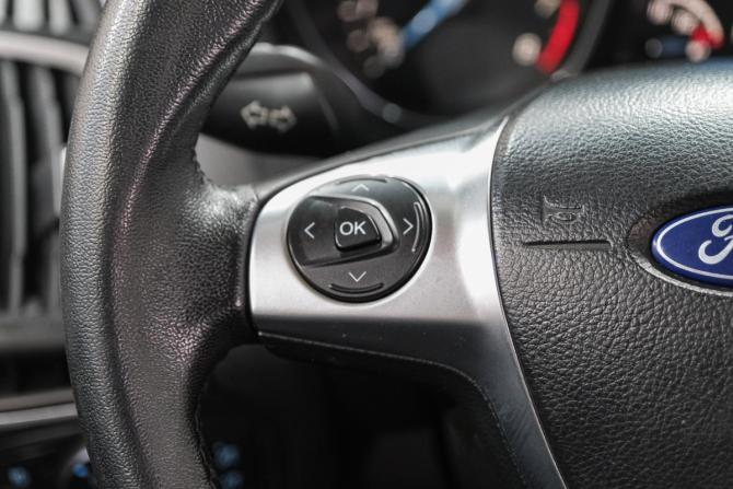Ford Focus III с пробегом 2012 года, цена 1 069 000 рублей, 184000 км, седан, Автокод Объявления