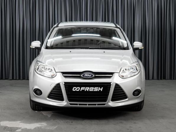 Ford Focus III с пробегом 2013 года, цена 1 060 000 рублей, 86375 км, седан, Автокод Объявления