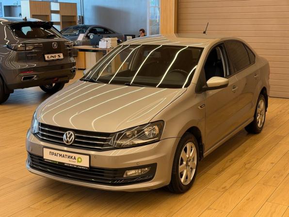 Volkswagen Polo V Рестайлинг с пробегом 2018 года, цена 919 000 рублей, 158000 км, седан, Автокод Объявления