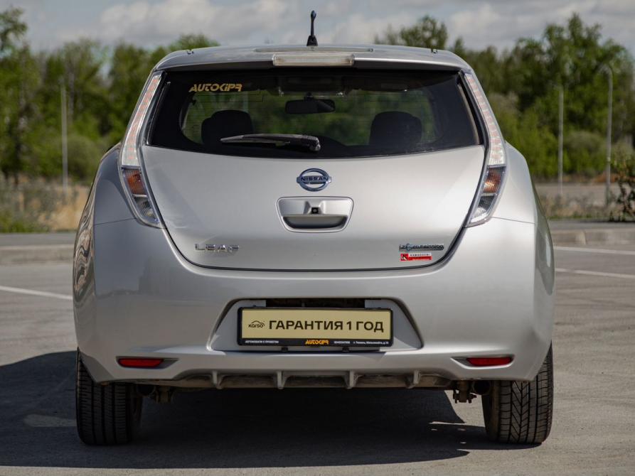 Nissan Leaf I (ZE0/AZE0) Тюмень  - изображение 4