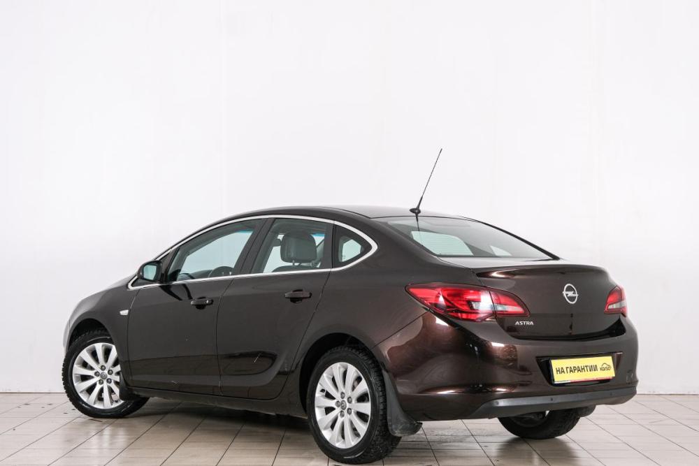 Opel Astra J Рестайлинг Красноярск  - изображение 5