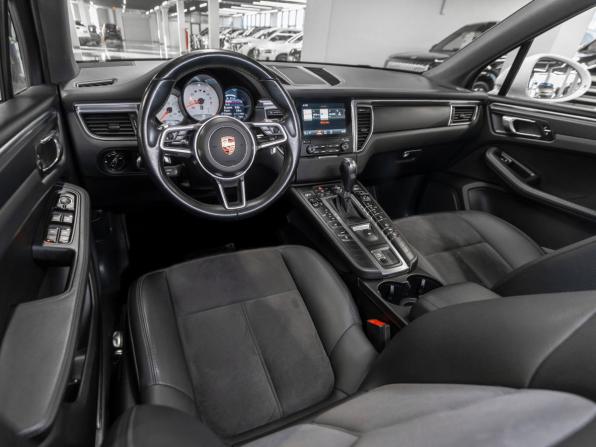 Porsche Macan I с пробегом 2016 года, цена 3 050 000 рублей, 102352 км, внедорожник, Автокод Объявления