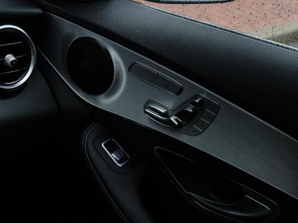 Mercedes-Benz C-Класс IV (W205) Рестайлинг с пробегом 2019 года, цена 3 400 000 рублей, 91221 км, седан, Автокод Объявления