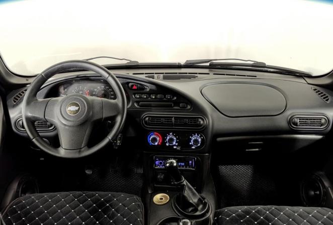 Chevrolet Niva I Рестайлинг с пробегом 2009 года, цена 547 000 рублей, 201000 км, внедорожник, Автокод Объявления