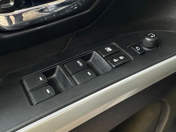 Suzuki SX4 II (S-Cross) Рестайлинг с пробегом 2016 года, цена 1 859 000 рублей, 95351 км, хэтчбек, Автокод Объявления