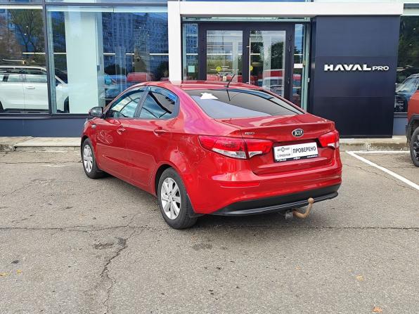 Kia Rio III Рестайлинг с пробегом 2016 года, цена 1 039 000 рублей, 136081 км, седан, Автокод Объявления
