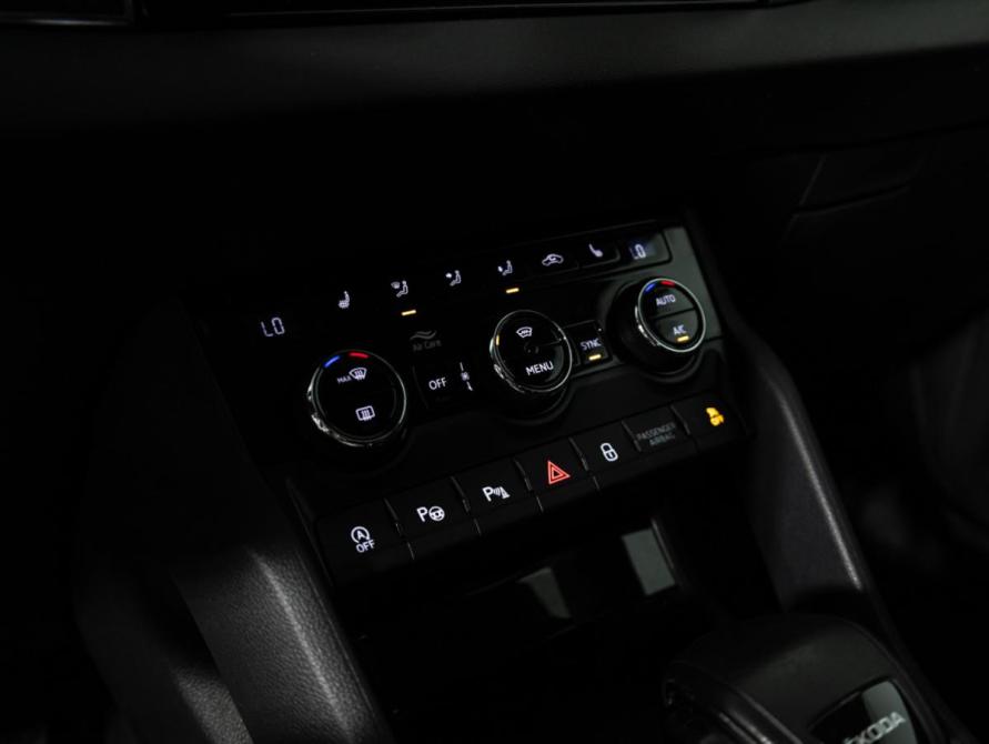 Skoda Karoq I Санкт-Петербург  - изображение 19