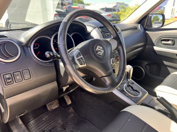 Suzuki Grand Vitara II Рестайлинг 2 с пробегом 2013 года, цена 1 090 000 рублей, 237150 км, внедорожник, Автокод Объявления