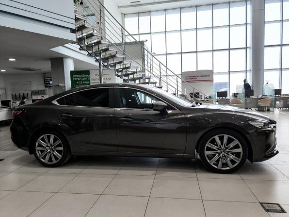 Mazda 6 III (GJ) Рестайлинг 2 с пробегом 2019 года, цена 2 650 000 рублей, 113455 км, седан, Автокод Объявления