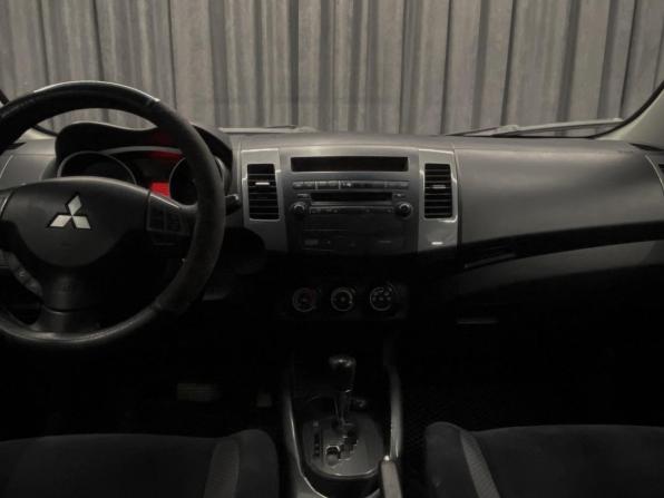 Mitsubishi Outlander II Рестайлинг с пробегом 2010 года, цена 1 075 000 рублей, 100000 км, внедорожник, Автокод Объявления