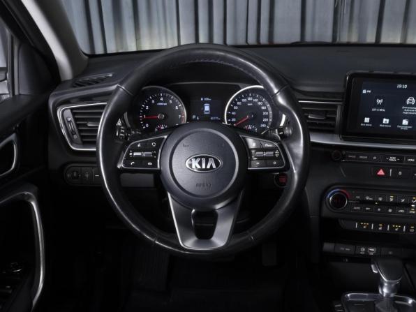 Kia Ceed III с пробегом 2019 года, цена 1 704 000 рублей, 66947 км, хэтчбек, Автокод Объявления