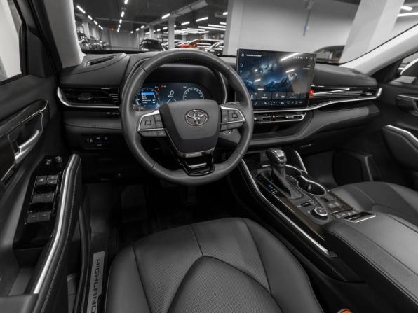 Toyota Highlander IV (XU70) с пробегом 2025 года, цена 5 225 000 рублей, 50 км, внедорожник, Автокод Объявления
