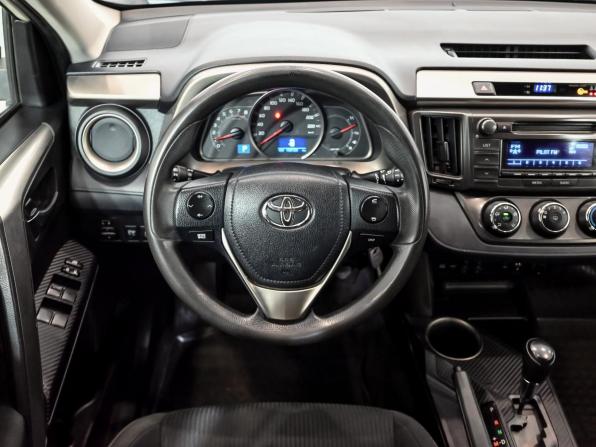 Toyota RAV4 IV (XA40) с пробегом 2014 года, цена 1 800 000 рублей, 198726 км, внедорожник, Автокод Объявления