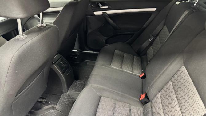Skoda Octavia II (A5) Рестайлинг с пробегом 2011 года, цена 645 000 рублей, 276407 км, лифтбек, Автокод Объявления
