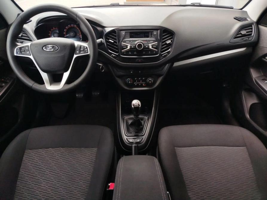 Lada (ВАЗ) Vesta I Москва  - изображение 9