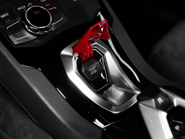 Lamborghini Huracán I с пробегом 2016 года, цена 19 500 000 рублей, 9186 км, купе, Автокод Объявления