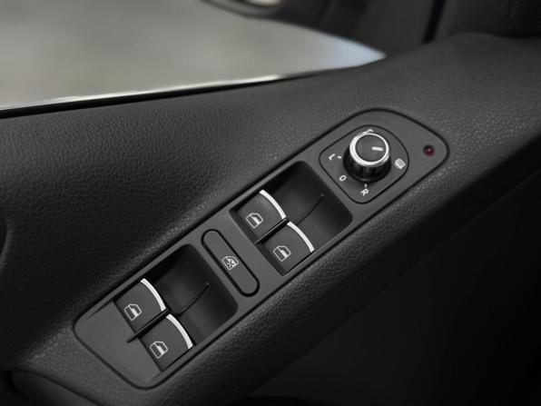 Volkswagen Tiguan I Рестайлинг с пробегом 2013 года, цена 1 550 000 рублей, 155664 км, внедорожник, Автокод Объявления