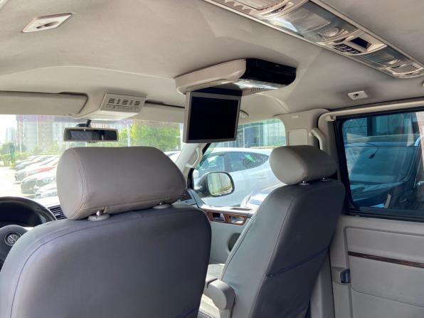 Volkswagen Multivan T5 Рестайлинг с пробегом 2010 года, цена 1 748 000 рублей, 346000 км, минивэн, Автокод Объявления
