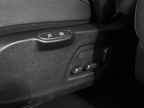 Kia Carnival IV с пробегом 2022 года, цена 4 240 000 рублей, 96500 км, минивэн, Автокод Объявления