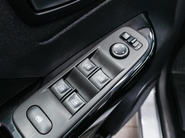 Renault Kaptur I Рестайлинг с пробегом 2022 года, цена 1 749 000 рублей, 42532 км, внедорожник, Автокод Объявления