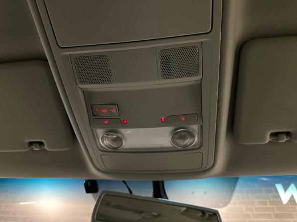 Volkswagen Sharan II с пробегом 2012 года, цена 1 415 000 рублей, 119352 км, минивэн, Автокод Объявления