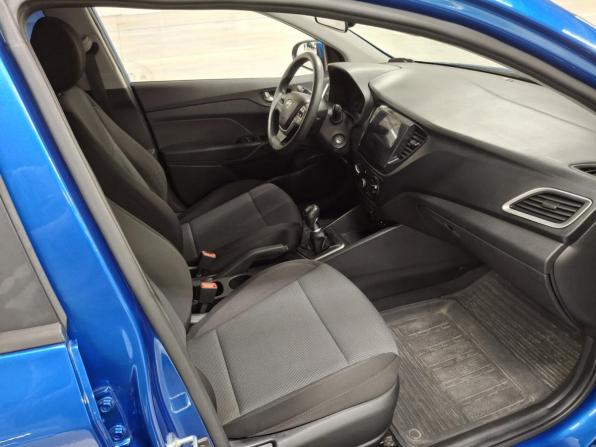 Hyundai Solaris II с пробегом 2018 года, цена 1 030 000 рублей, 126322 км, седан, Автокод Объявления