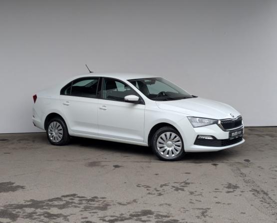 Skoda Rapid II с пробегом 2022 года, цена 1 595 000 рублей, 73274 км, лифтбек, Автокод Объявления