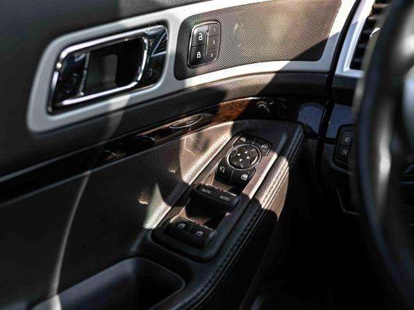 Ford Explorer V с пробегом 2014 года, цена 1 930 000 рублей, 198673 км, внедорожник, Автокод Объявления
