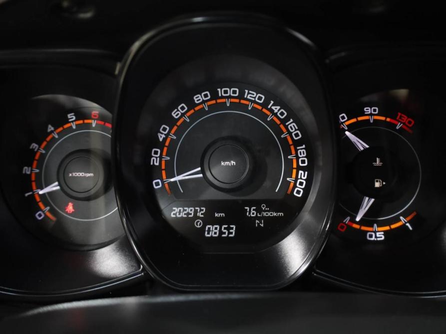 Lada (ВАЗ) Vesta I Ростов-на-Дону  - изображение 16