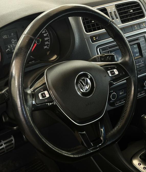 Volkswagen Polo V Рестайлинг Москва  - изображение 11