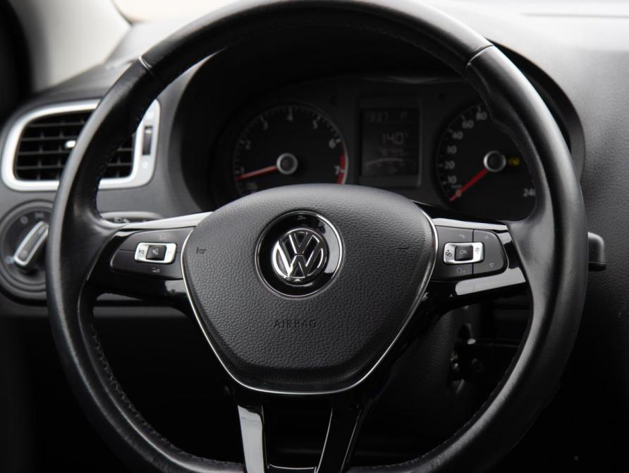 Volkswagen Polo V Рестайлинг Москва  - изображение 13