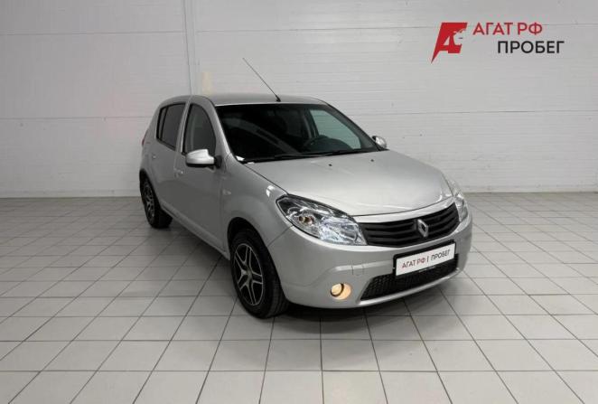 Renault Sandero I с пробегом 2012 года, цена 595 000 рублей, 217934 км, хэтчбек, Автокод Объявления