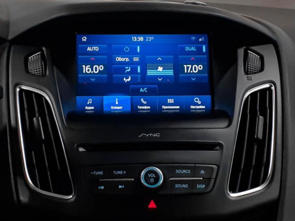 Ford Focus III Рестайлинг с пробегом 2018 года, цена 1 410 000 рублей, 91856 км, универсал, Автокод Объявления