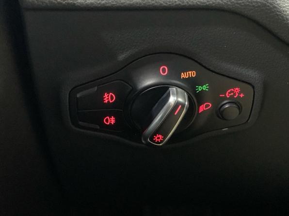 Audi Q5 I (8R) Рестайлинг с пробегом 2013 года, цена 1 600 000 рублей, 215650 км, внедорожник, Автокод Объявления