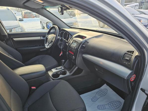 Kia Sorento II Рестайлинг с пробегом 2012 года, цена 1 615 995 рублей, 181023 км, внедорожник, Автокод Объявления