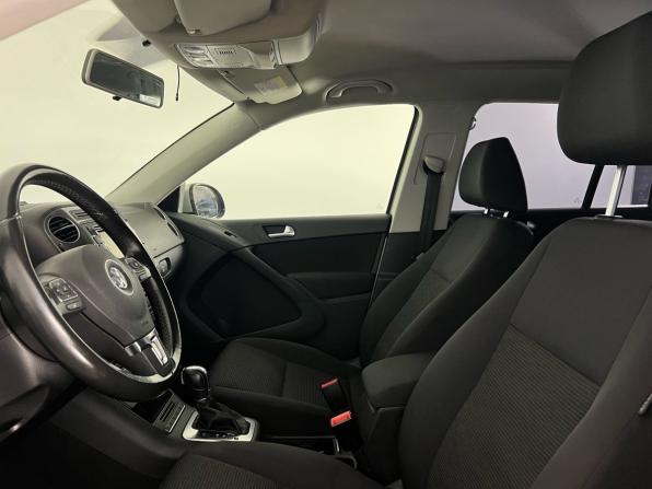 Volkswagen Tiguan I Рестайлинг с пробегом 2011 года, цена 1 265 000 рублей, 170000 км, внедорожник, Автокод Объявления
