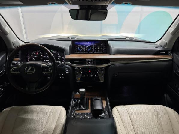 Lexus LX III Рестайлинг 2 с пробегом 2016 года, цена 6 970 000 рублей, 199755 км, внедорожник, Автокод Объявления