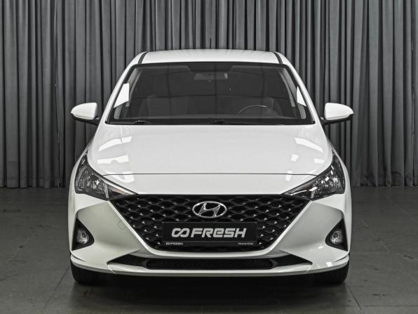 Hyundai Solaris II Рестайлинг с пробегом 2021 года, цена 1 630 000 рублей, 71110 км, седан, Автокод Объявления