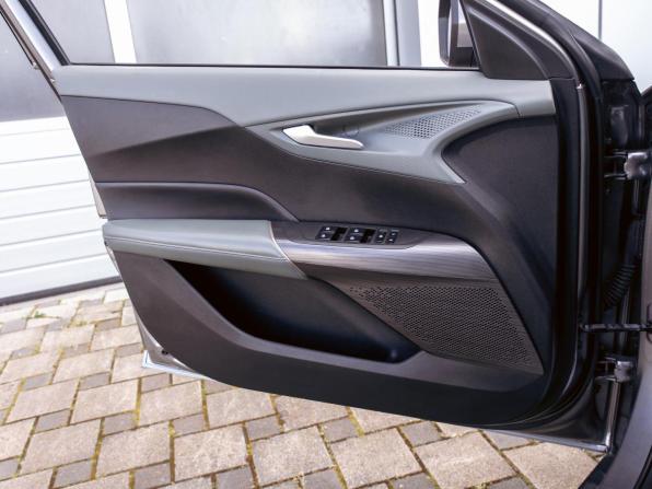 Changan Lamore с пробегом 2023 года, цена 1 725 000 рублей, 31000 км, седан, Автокод Объявления