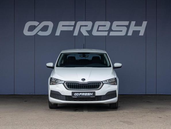 Skoda Rapid II с пробегом 2022 года, цена 1 650 000 рублей, 60917 км, лифтбек, Автокод Объявления
