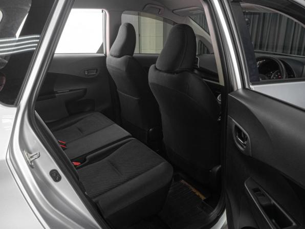 Toyota Ractis II с пробегом 2012 года, цена 999 000 рублей, 94420 км, хэтчбек, Автокод Объявления