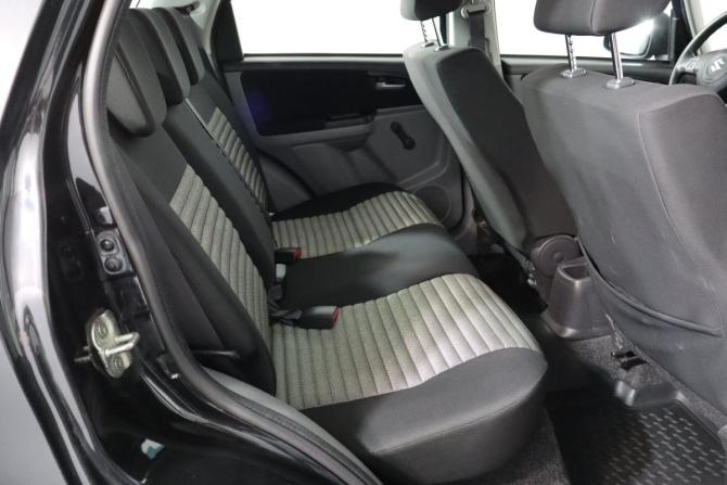 Suzuki SX4 I (Classic) Рестайлинг с пробегом 2013 года, цена 899 000 рублей, 143000 км, хэтчбек, Автокод Объявления