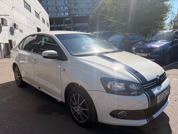 Volkswagen Polo V с пробегом 2012 года, цена 315 000 рублей, 321000 км, седан, Автокод Объявления