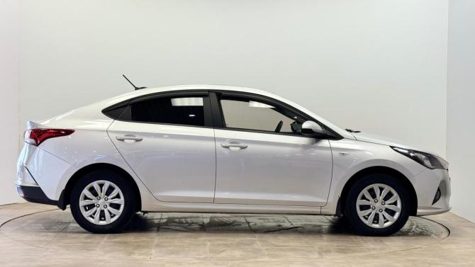 Hyundai Solaris II Рестайлинг с пробегом 2020 года, цена 1 380 000 рублей, 90635 км, седан, Автокод Объявления