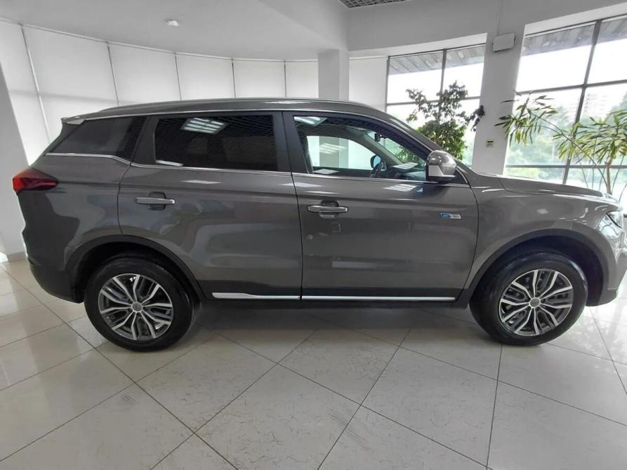 Geely Atlas Pro Москва  - изображение 4