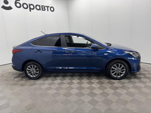 Hyundai Solaris II Рестайлинг с пробегом 2022 года, цена 1 879 900 рублей, 48155 км, седан, Автокод Объявления