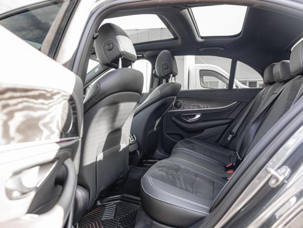 Mercedes-Benz E-Класс V (W213 S213 C238) с пробегом 2017 года, цена 3 398 000 рублей, 59997 км, седан, Автокод Объявления