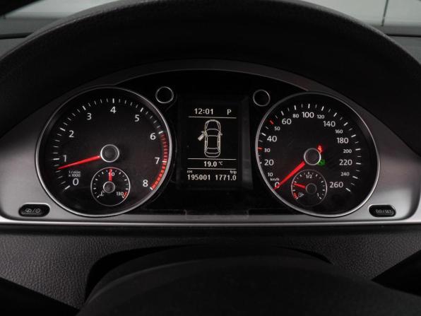 Volkswagen Passat B7 с пробегом 2013 года, цена 1 463 000 рублей, 195001 км, седан, Автокод Объявления